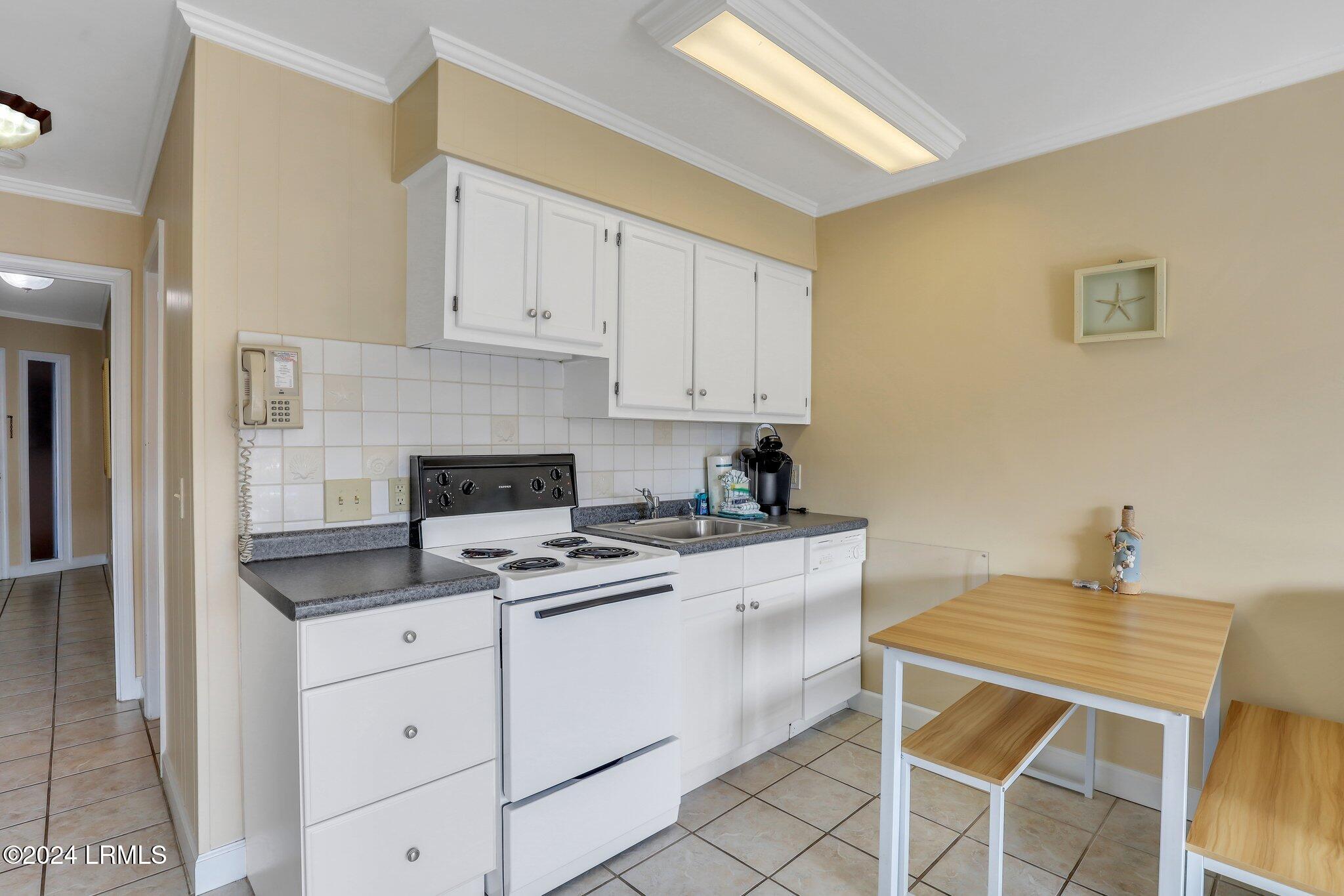 40 Folly Field Road Property Photo 13