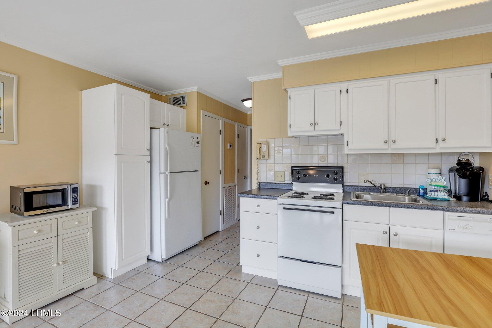 40 Folly Field Road Property Photo 17