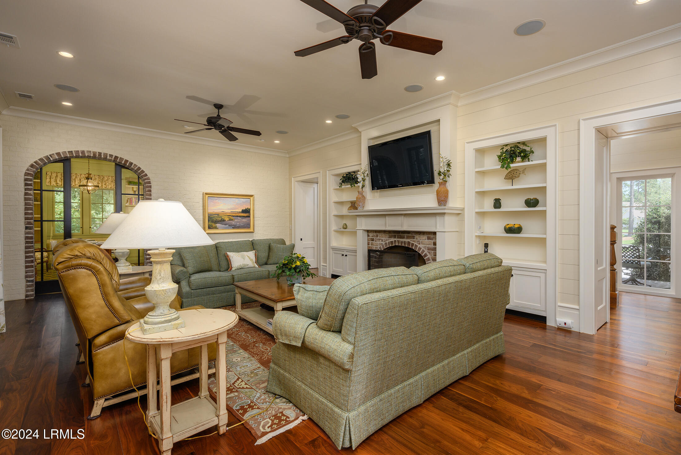 2 Kestral Court Property Photo 11