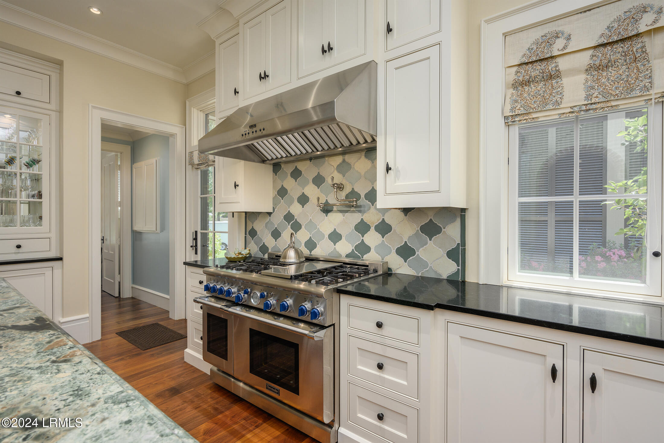 2 Kestral Court Property Photo 14