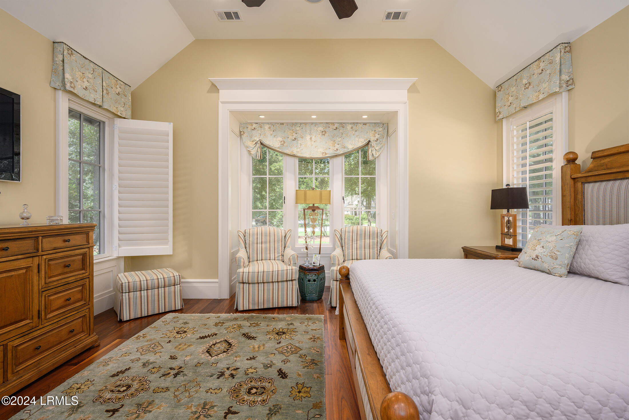 2 Kestral Court Property Photo 32