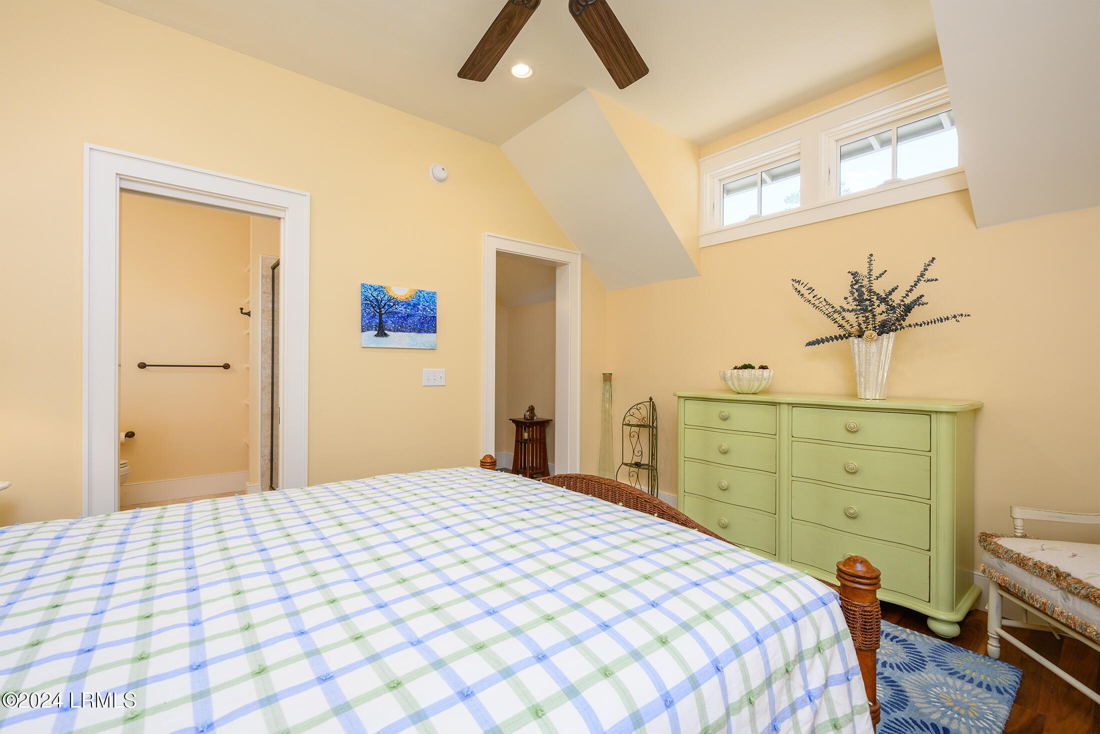 2 Kestral Court Property Photo 39