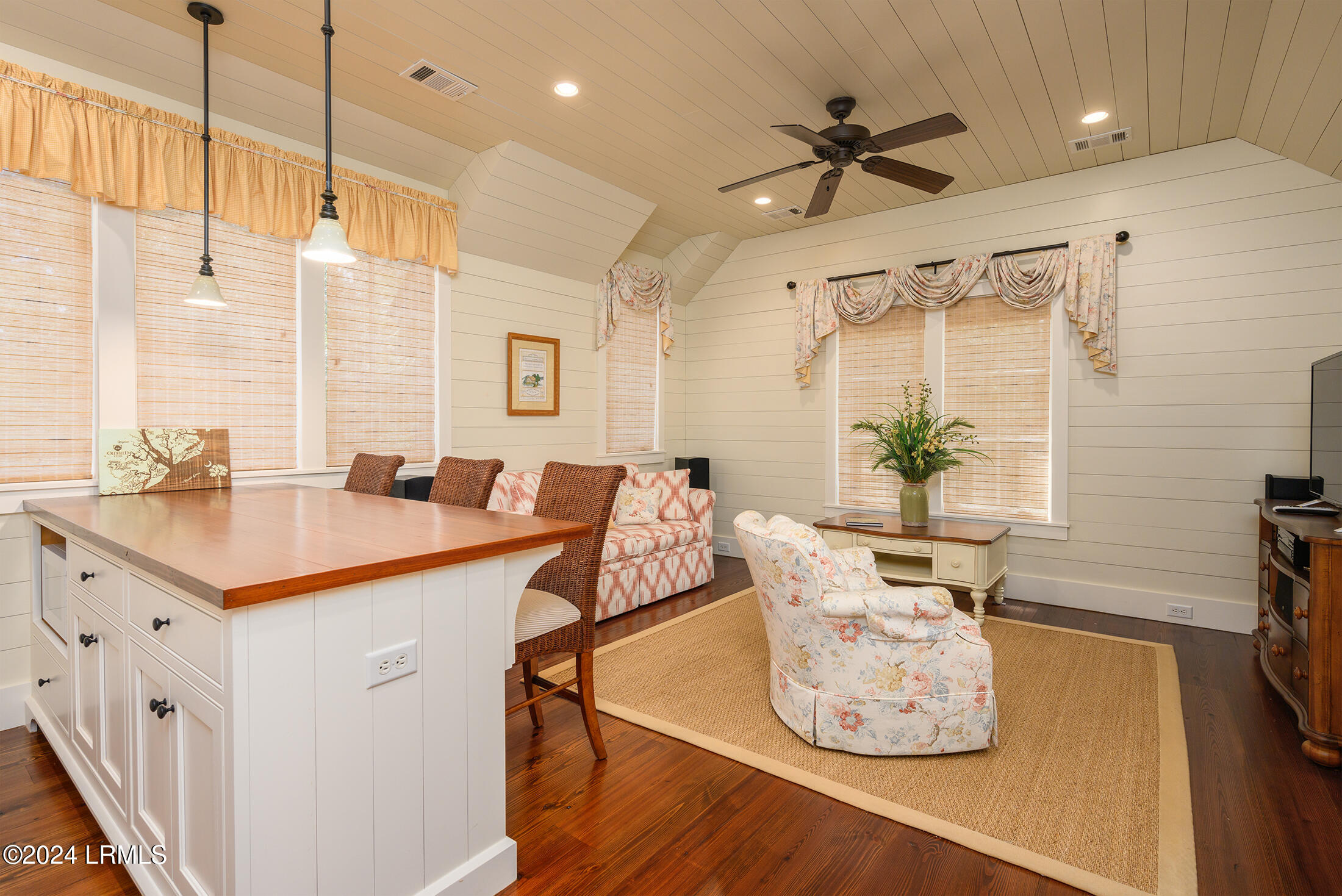 2 Kestral Court Property Photo 61