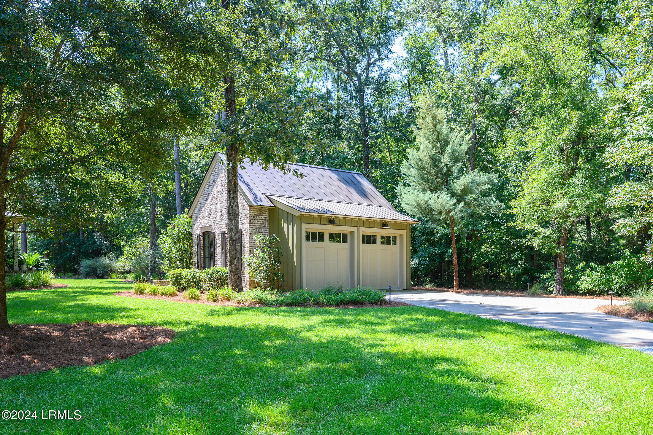 2 Kestral Court Property Photo 69