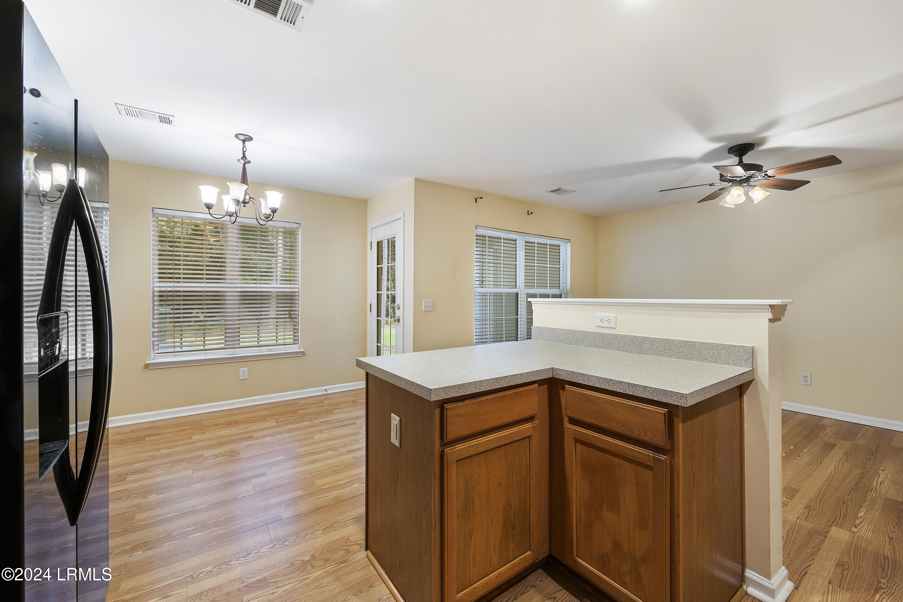 305 Cross Road Property Photo 16