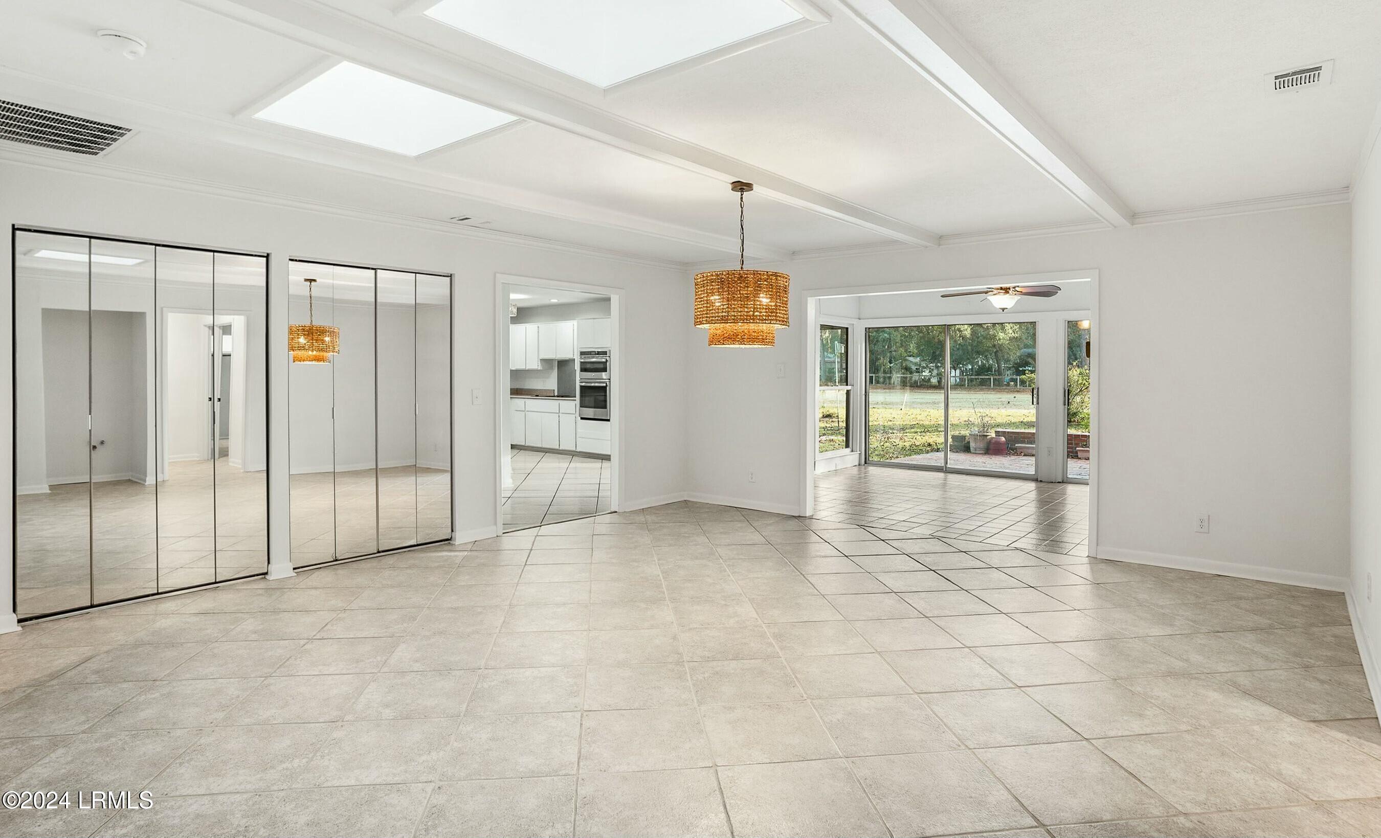 100 Thomas Sumter Street Property Photo 7