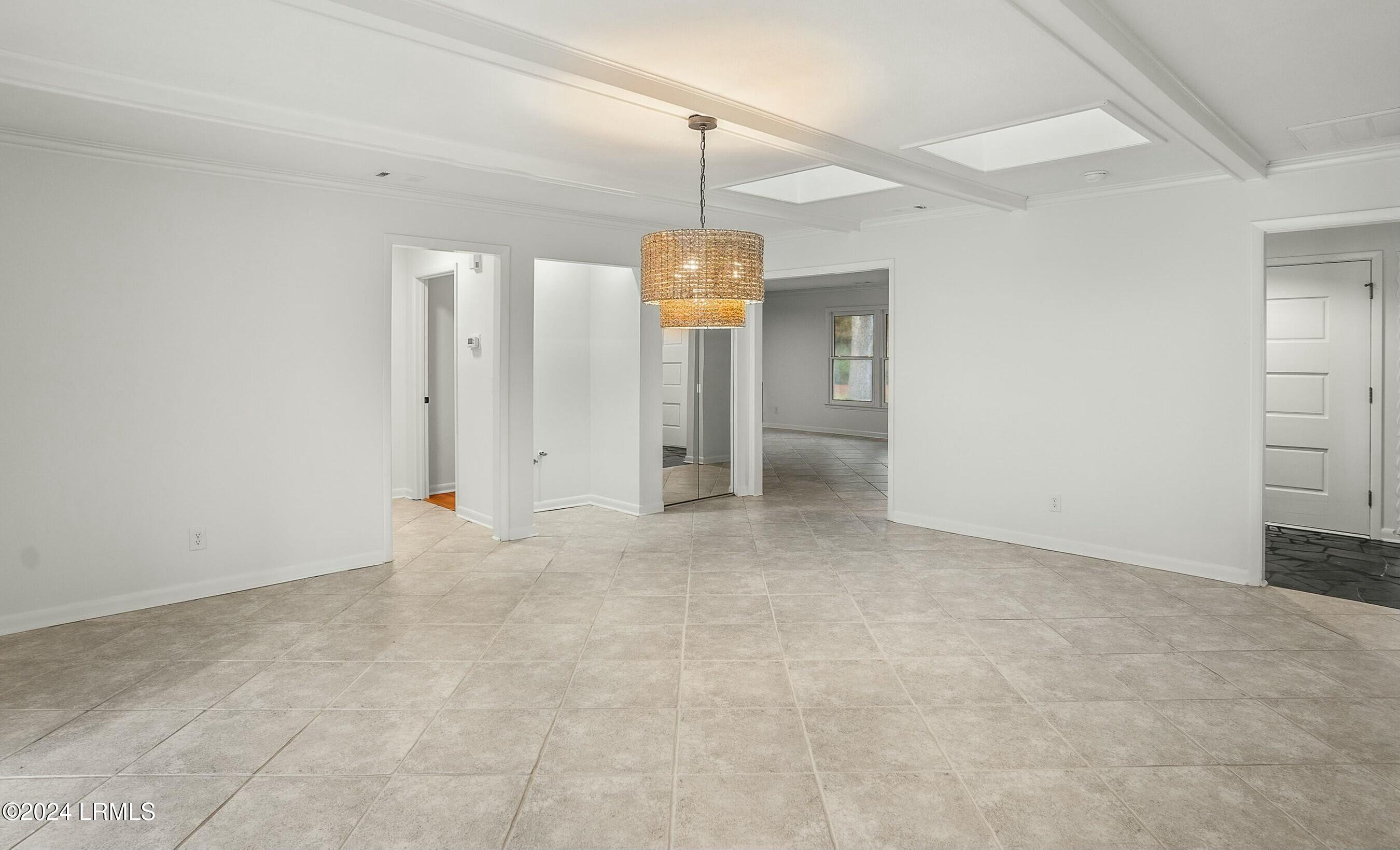 100 Thomas Sumter Street Property Photo 8