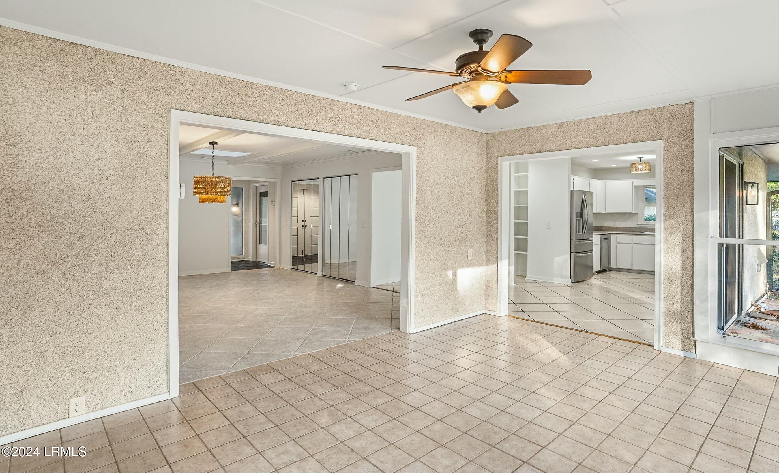 100 Thomas Sumter Street Property Photo 11