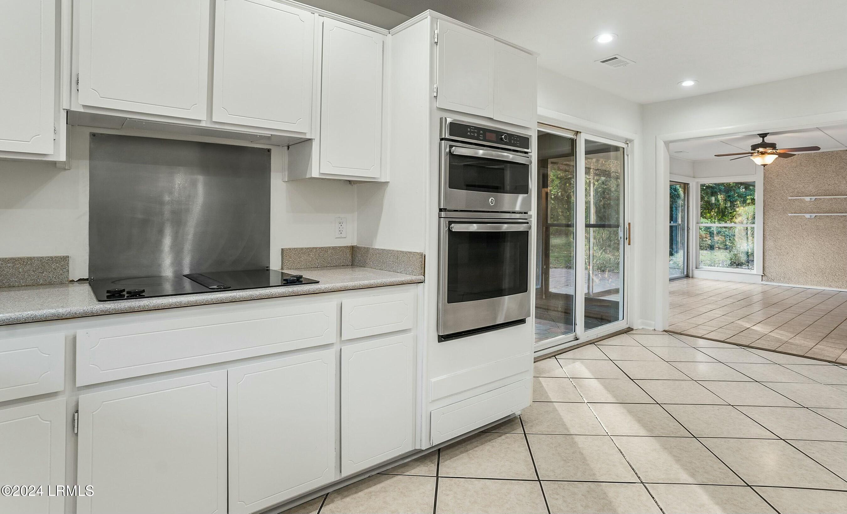 100 Thomas Sumter Street Property Photo 14