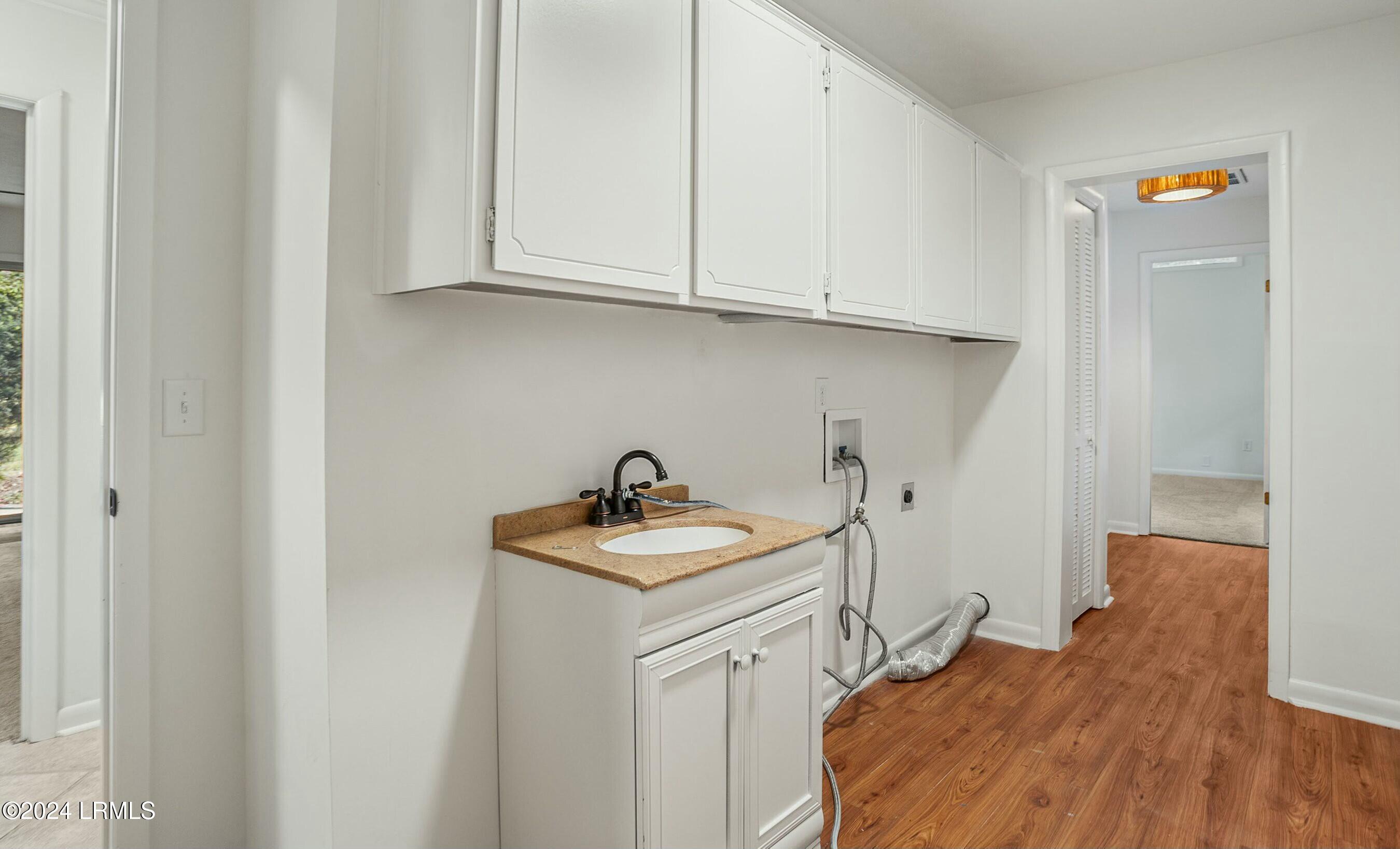 100 Thomas Sumter Street Property Photo 24