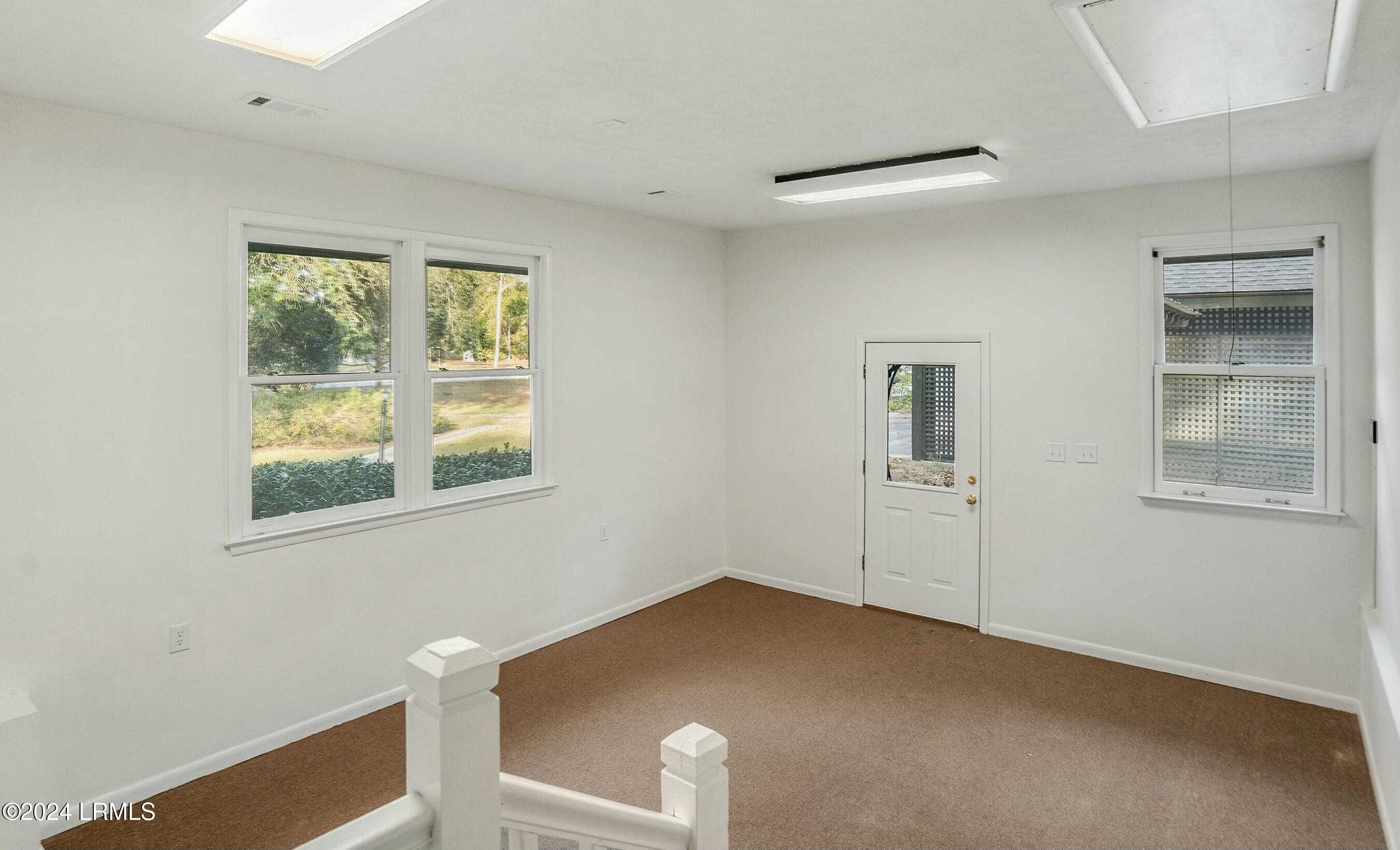 100 Thomas Sumter Street Property Photo 33