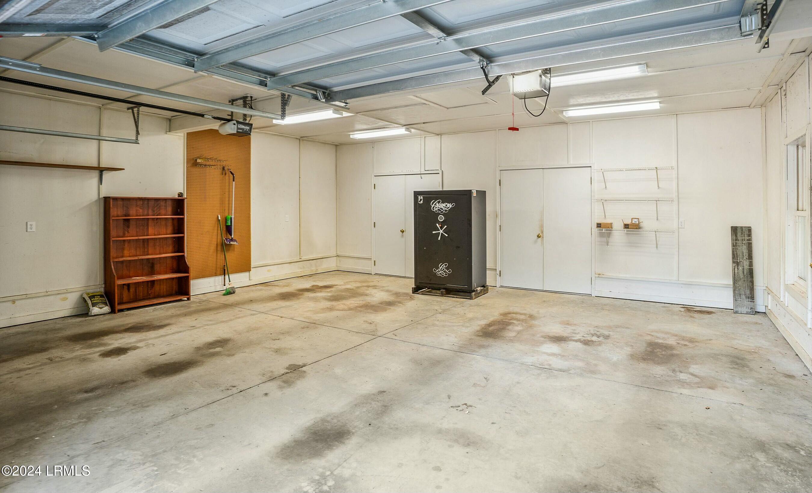 100 Thomas Sumter Street Property Photo 35