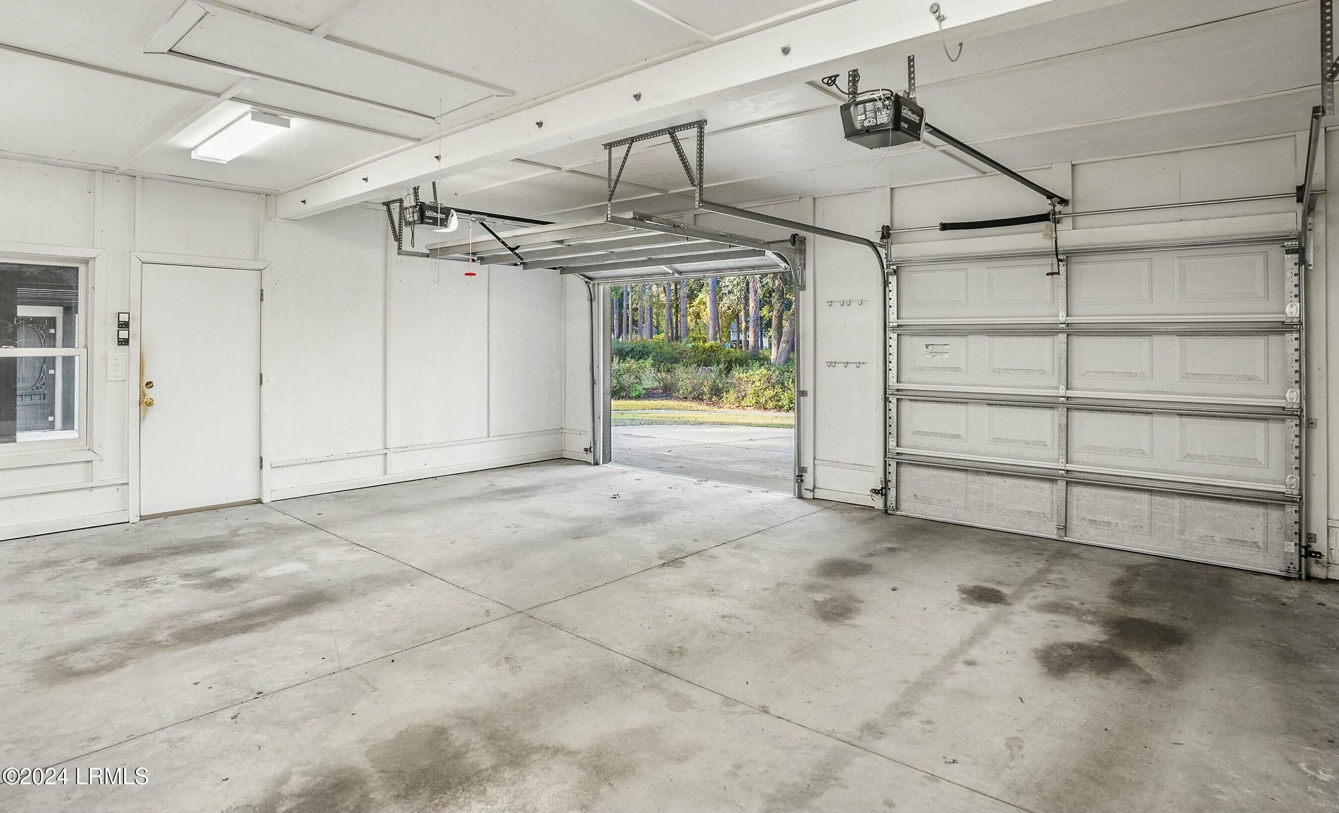 100 Thomas Sumter Street Property Photo 36