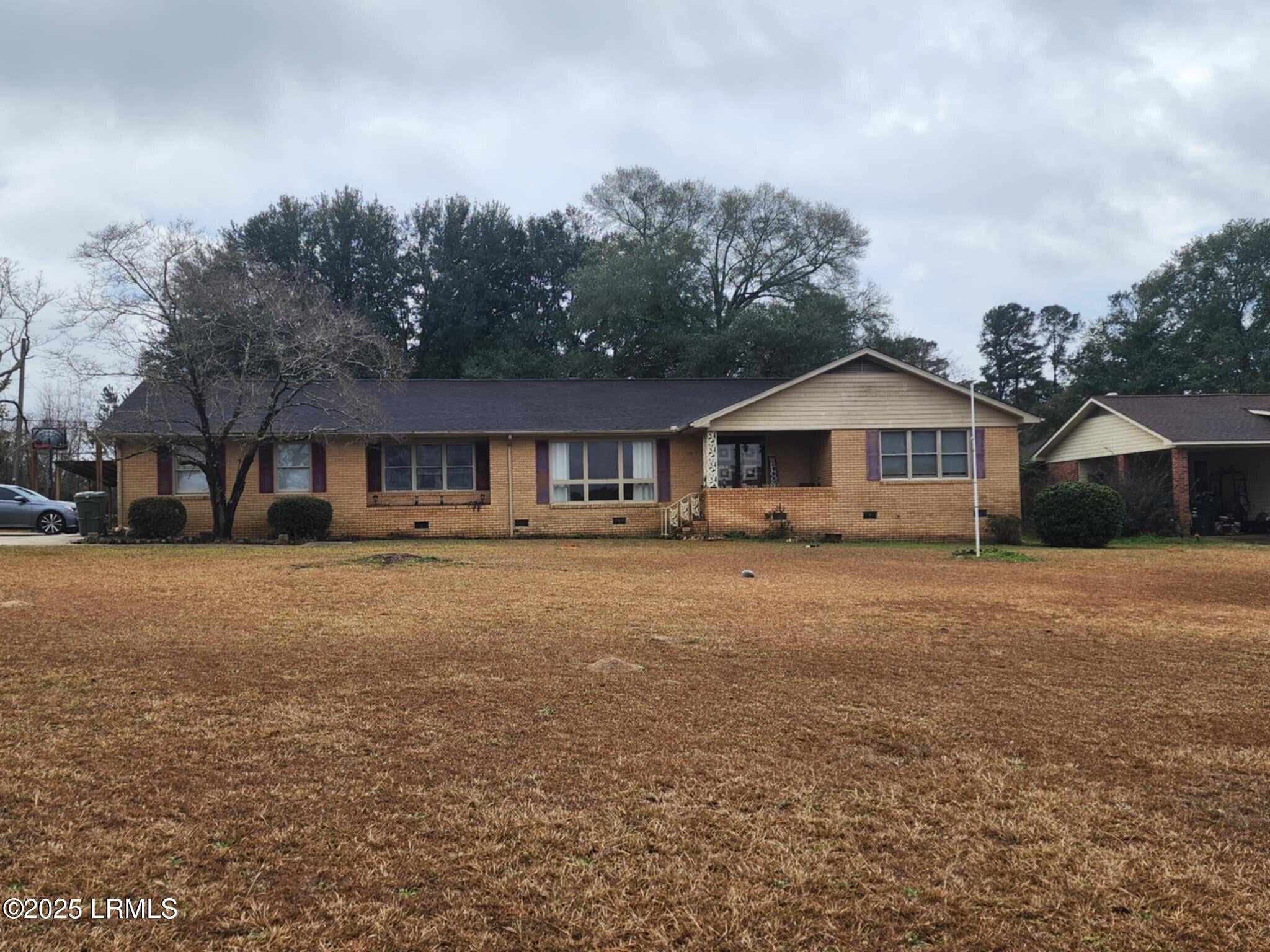 1550 Hillsboro Road Property Photo