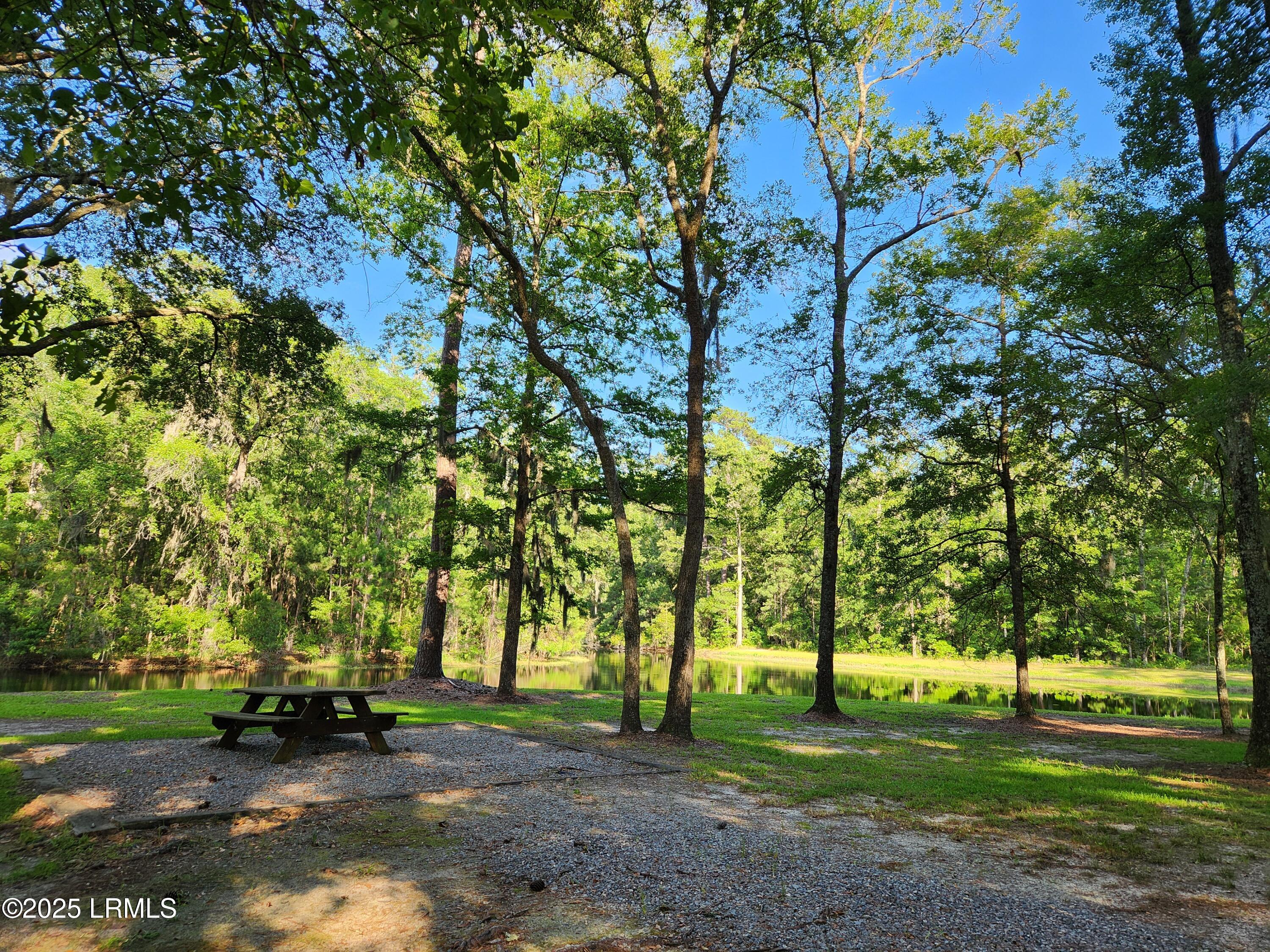 21 Blake Lane Property Photo 14