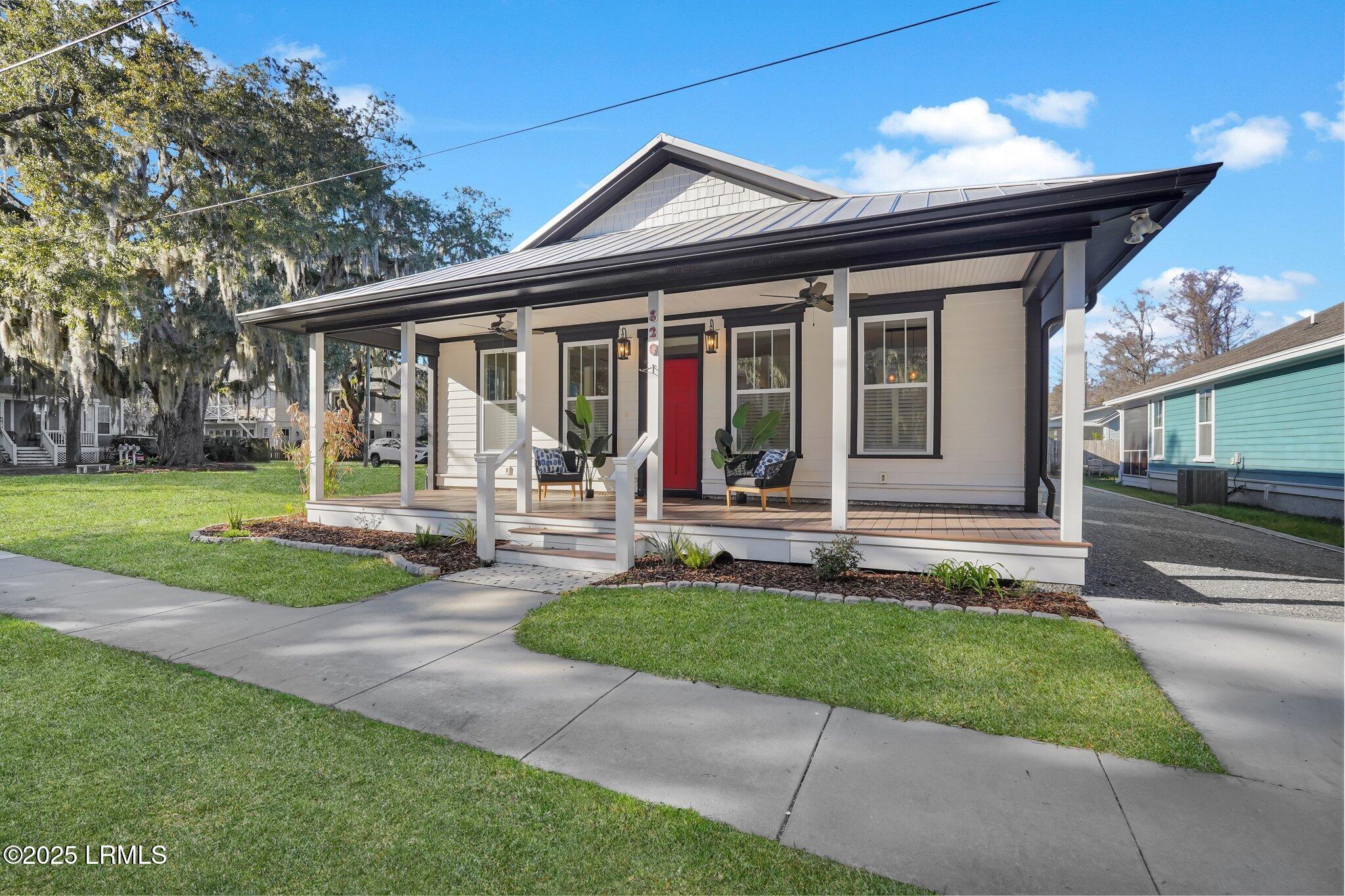 820 15th Street Property Photo 1