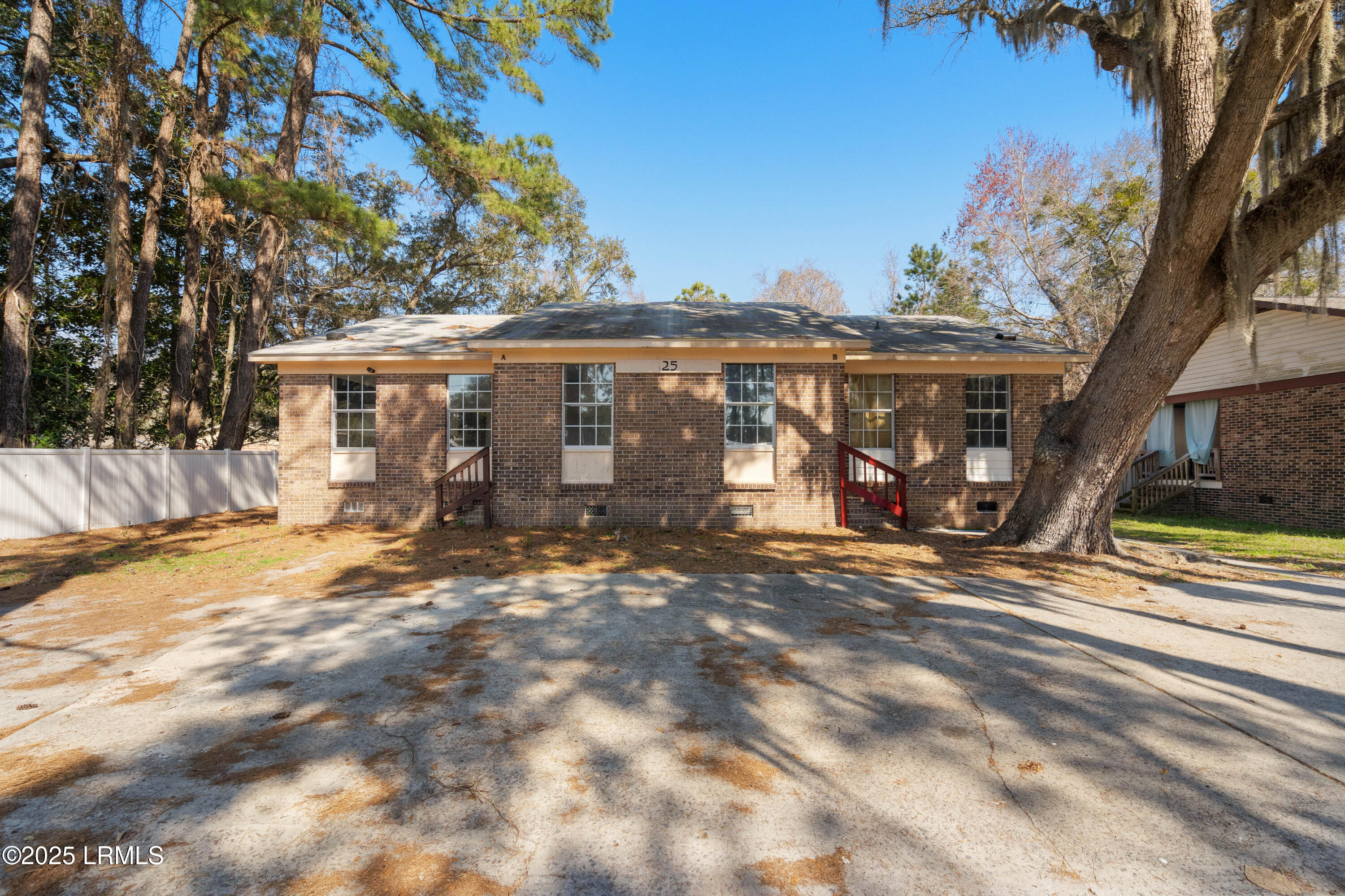 25 Harding Street Property Photo