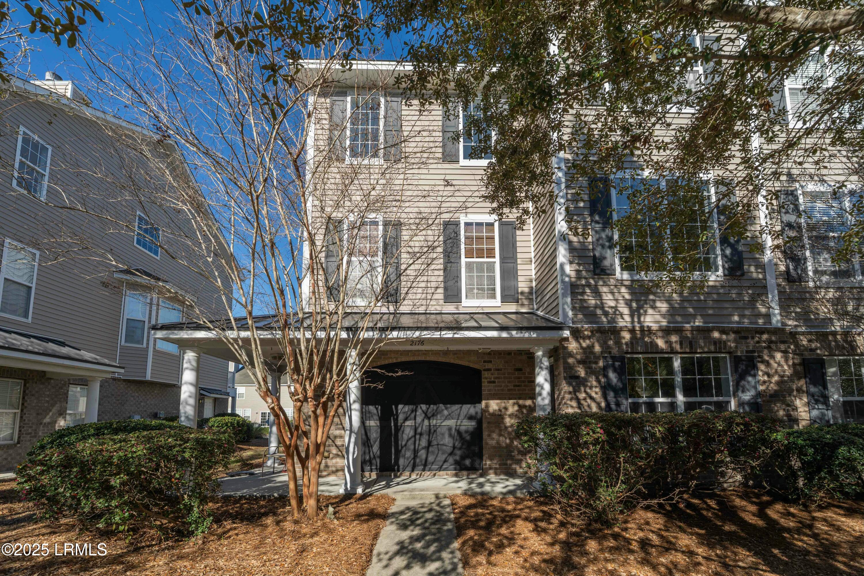 2176 Blakers Boulevard Property Photo