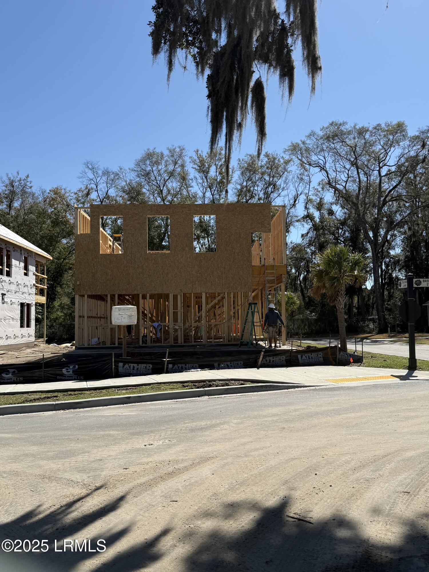 16 Basin Trail Street Property Photo 53