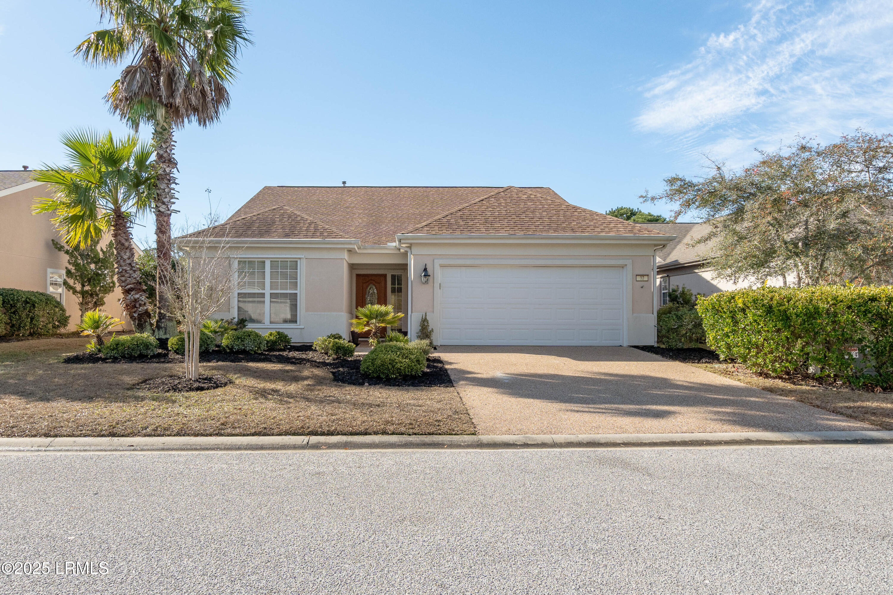 37 Willow Brook Dr Property Photo