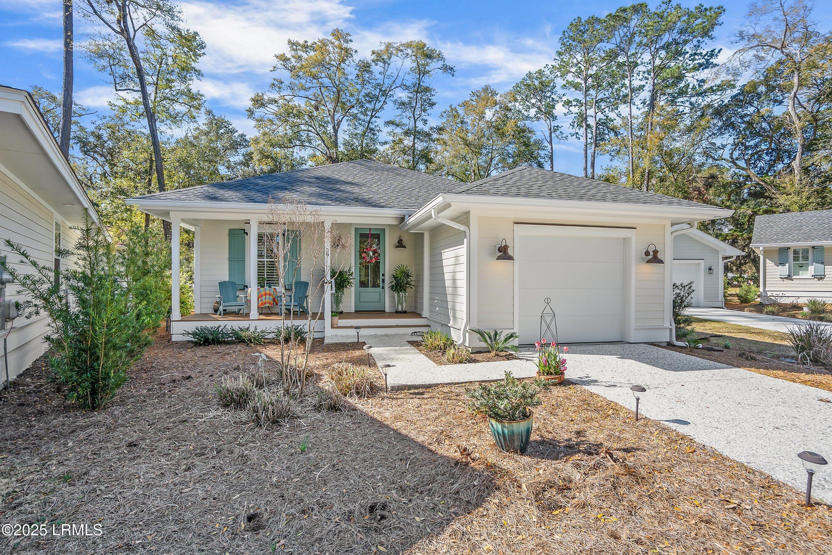 39 Ladys Walk Property Photo