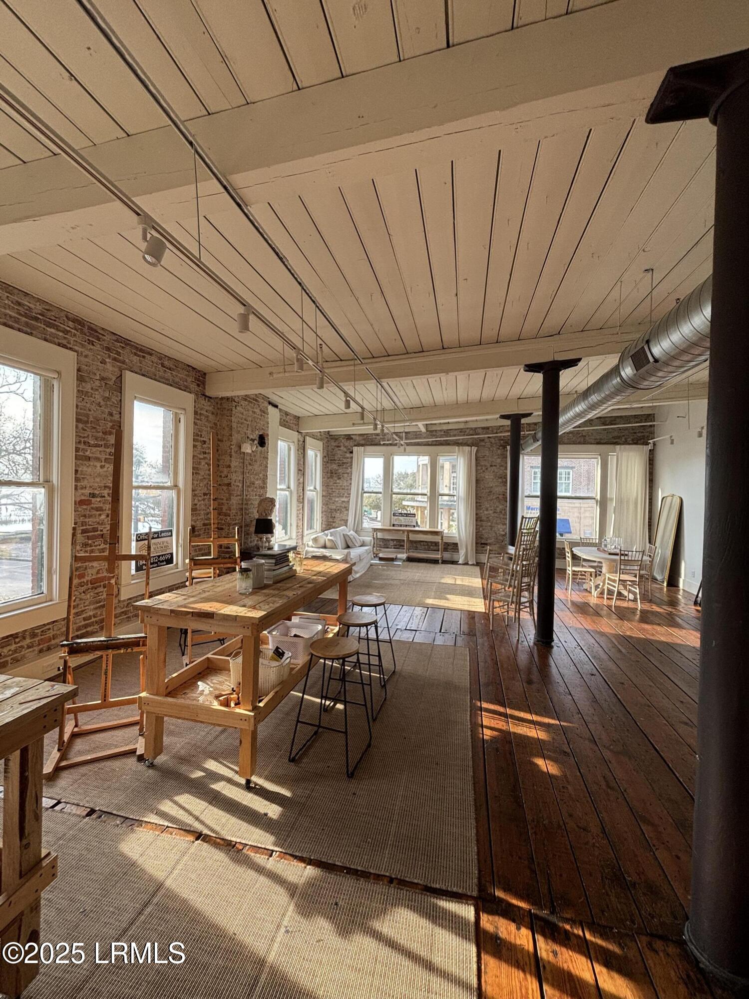 200 Carteret Street Property Photo
