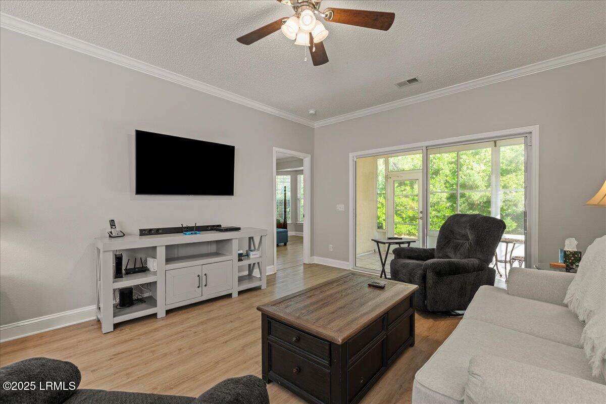 32 Nesting Lane Property Photo 9