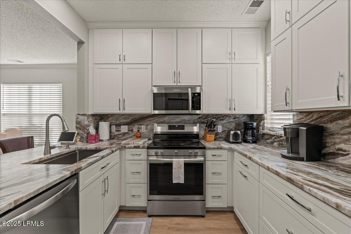 32 Nesting Lane Property Photo 12