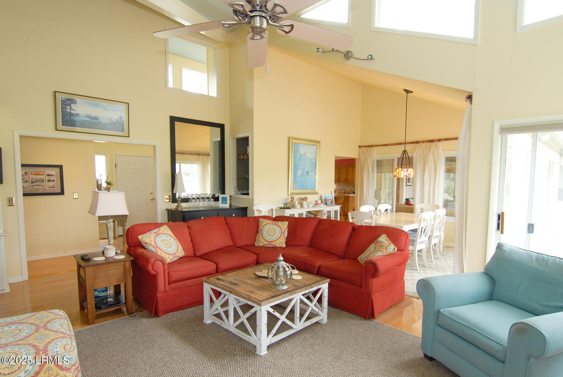 544 Remora Drive Property Photo 4