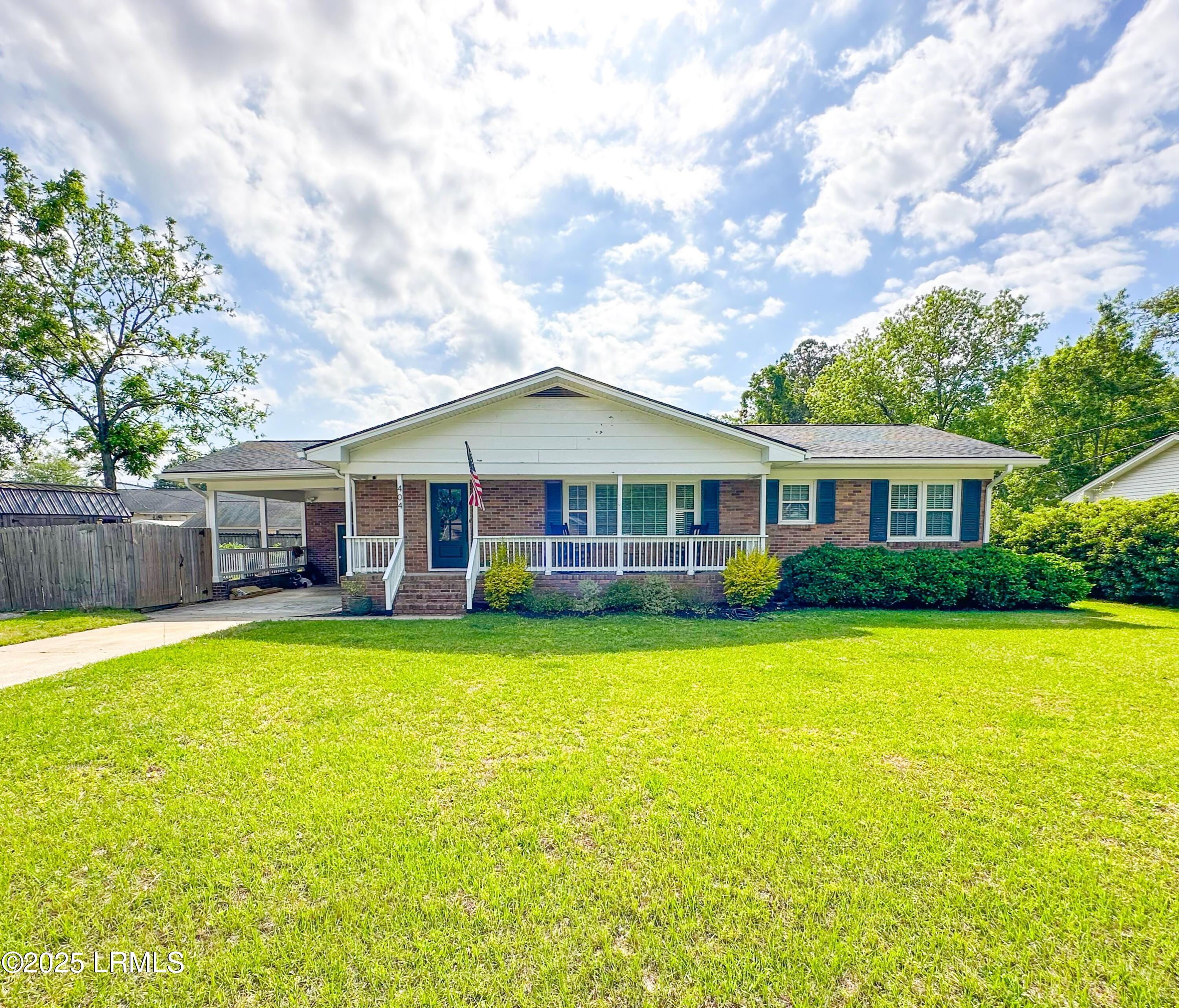404 Rose Lane Property Photo 1