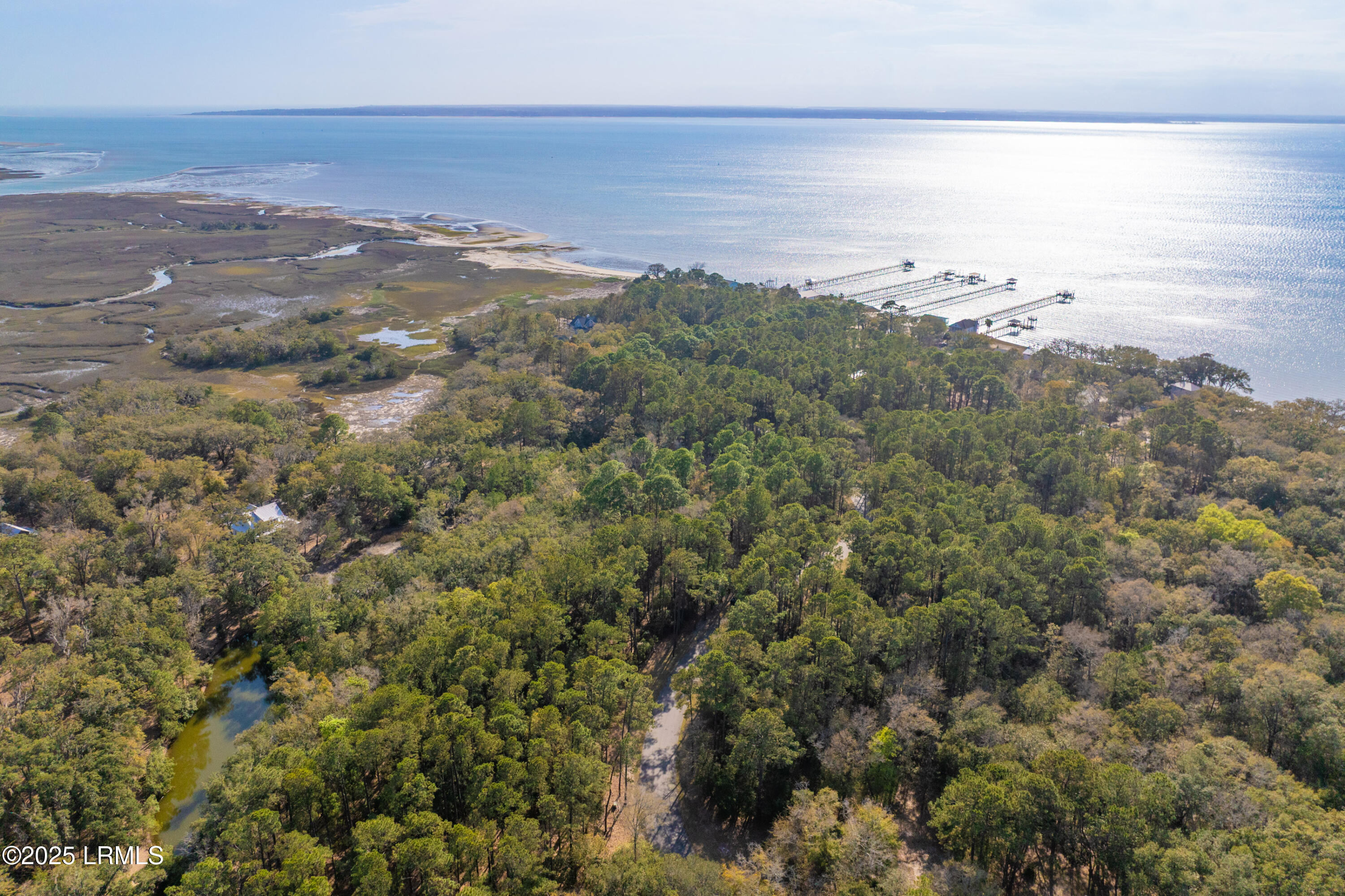 16 Vista Boulevard W Property Photo 6