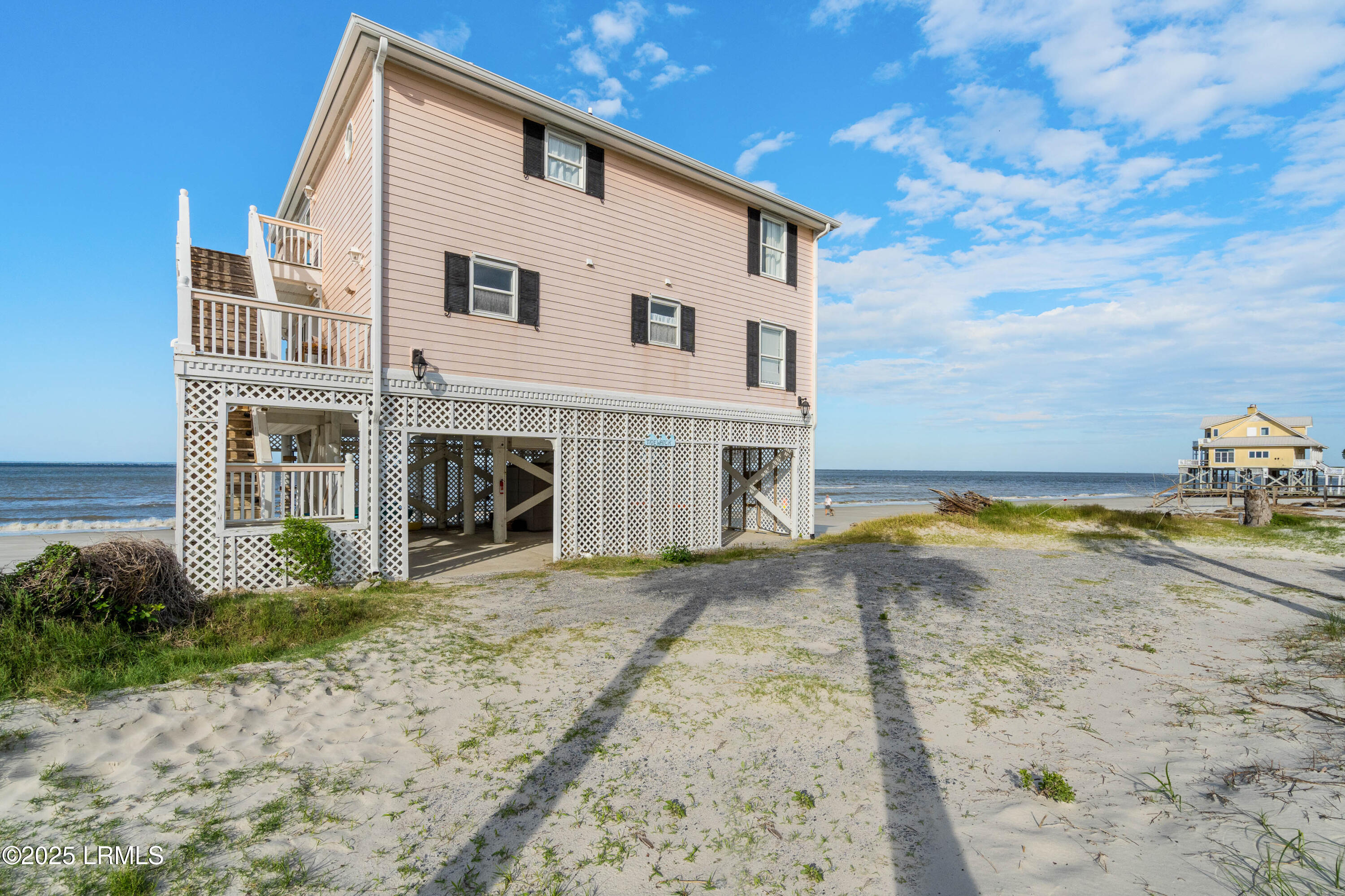 108 Harbor Drive N Property Photo 12