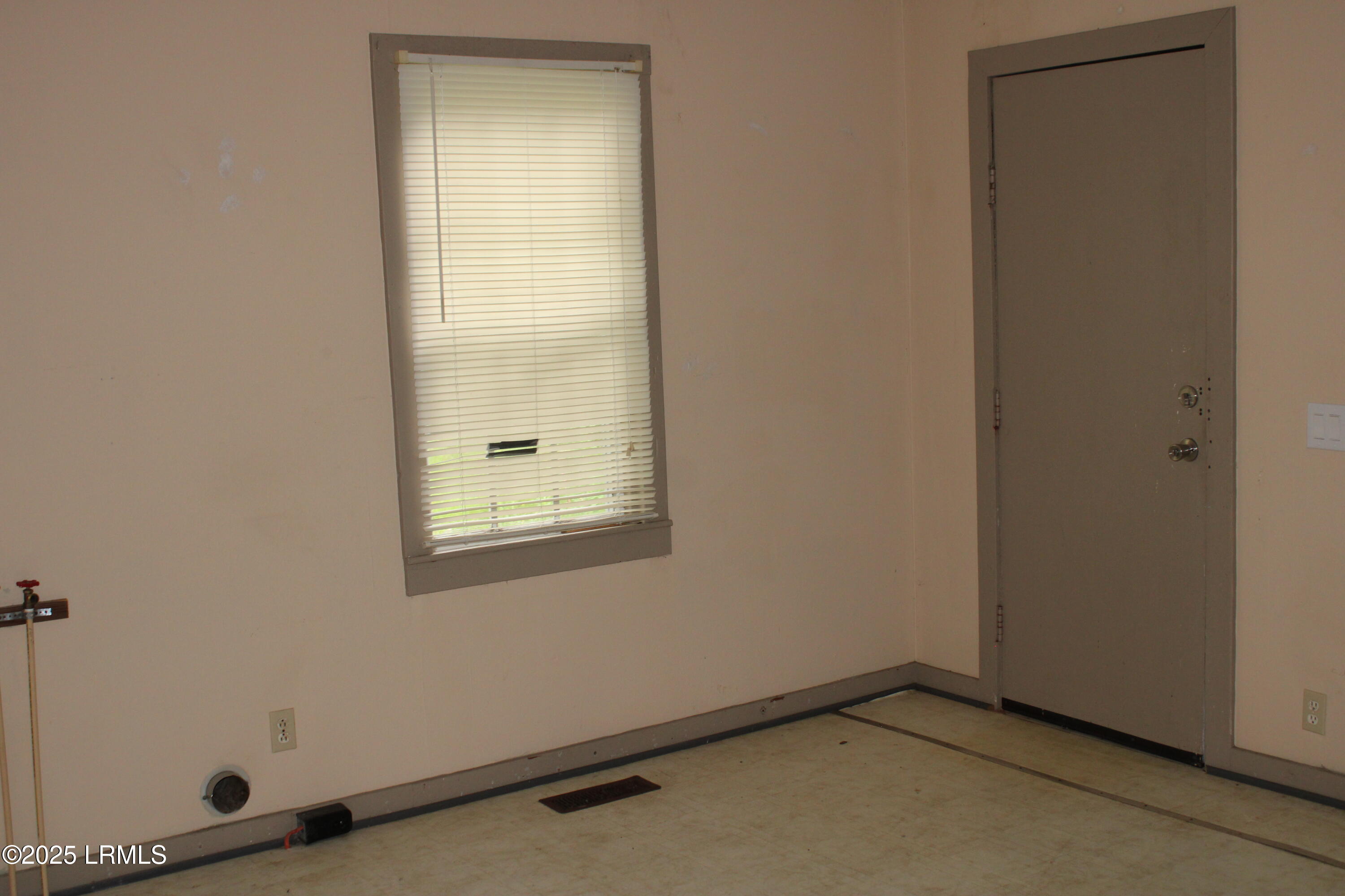 893 14th Street Property Photo 1