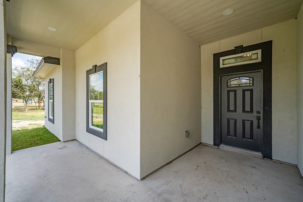 402 Oak Drive Property Photo 4