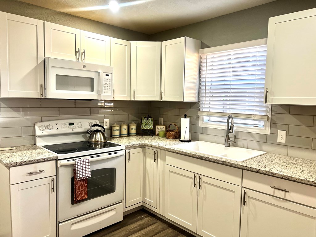 413 Paul Place Property Photo 12