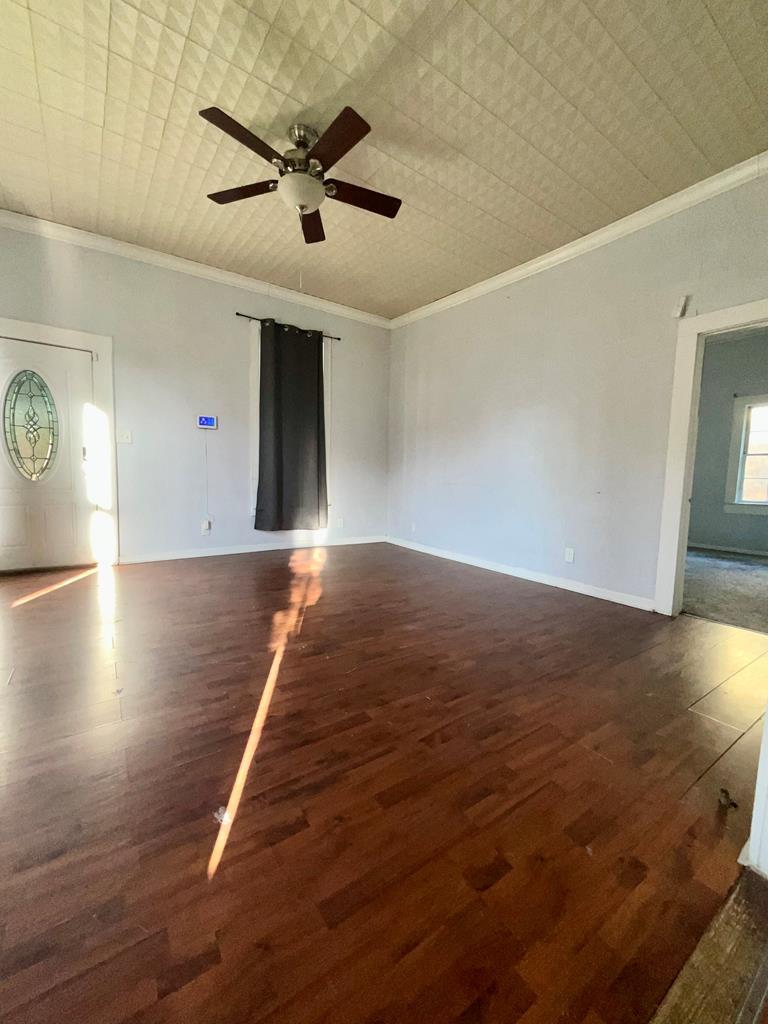 709 Jefferson Property Photo 2