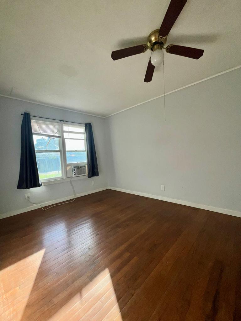 709 Jefferson Property Photo 7