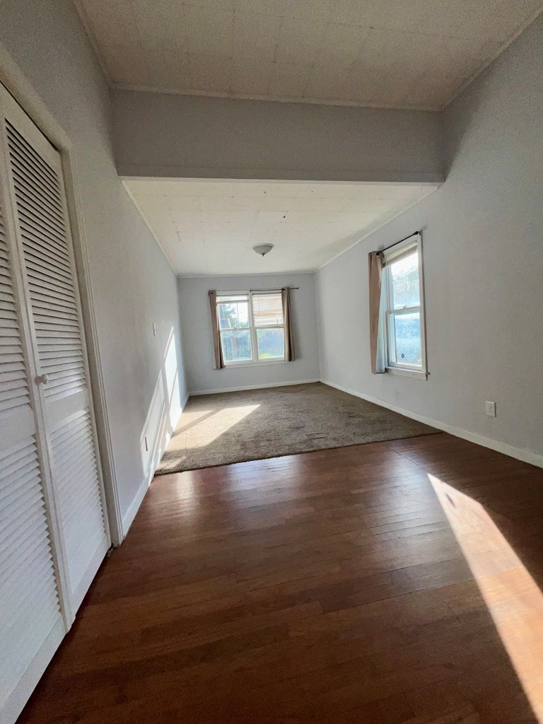 709 Jefferson Property Photo 14