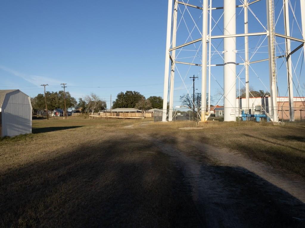 307 Huntington Property Photo 1