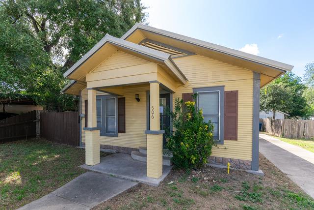 506 Bowie St Property Photo 1