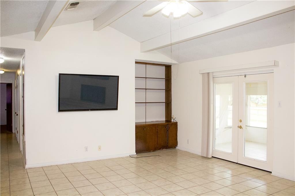 33 Encino Loma Property Photo 7