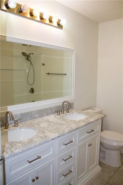 33 Encino Loma Property Photo 14