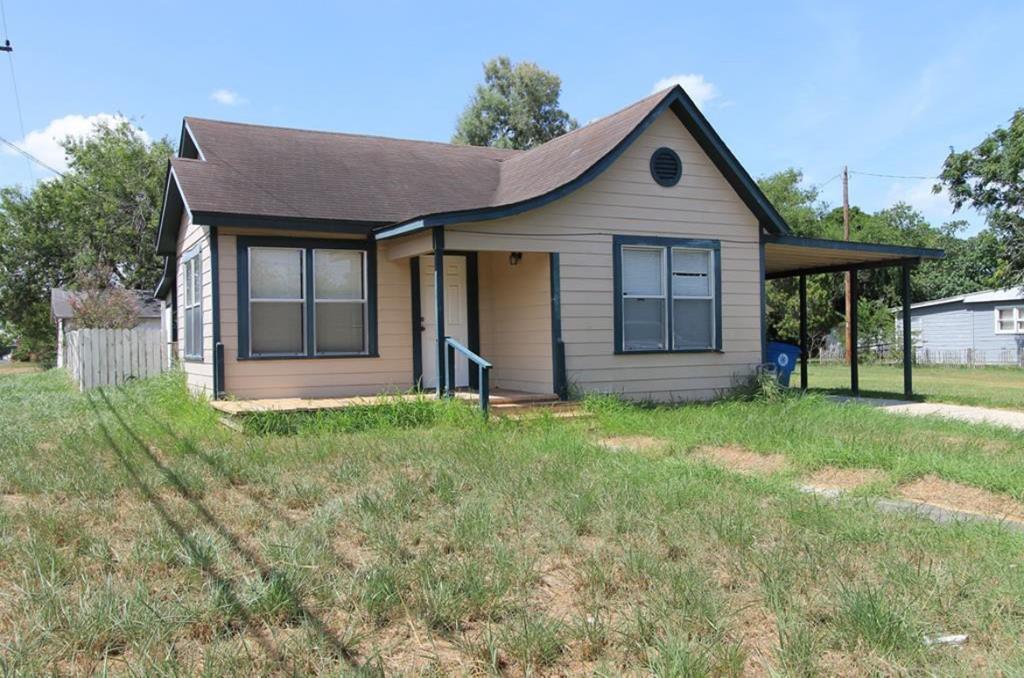 1001 Bowie Property Photo 1