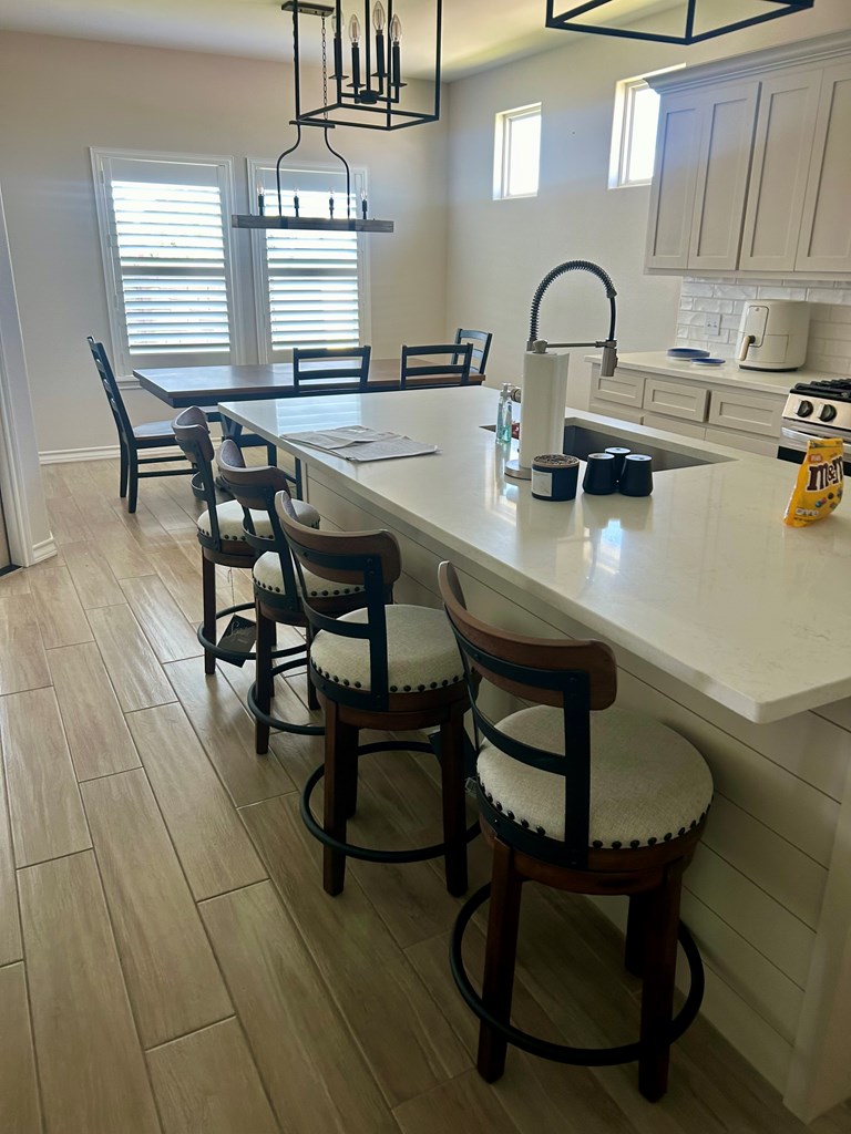 101 Chiman Cr Property Photo 5