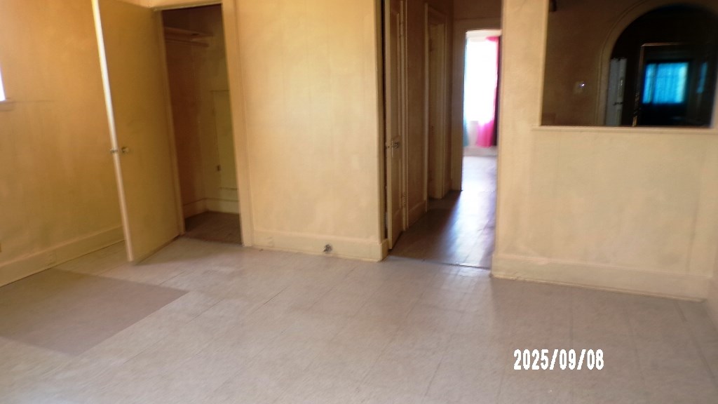 704 Washington 3 Or 4 Property Photo 15