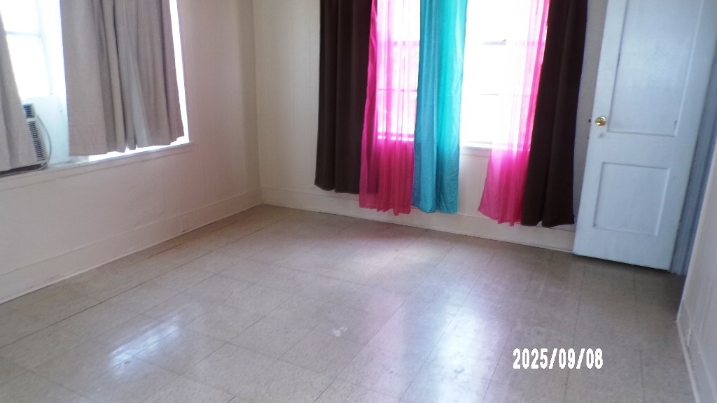 704 Washington 3 Or 4 Property Photo 20