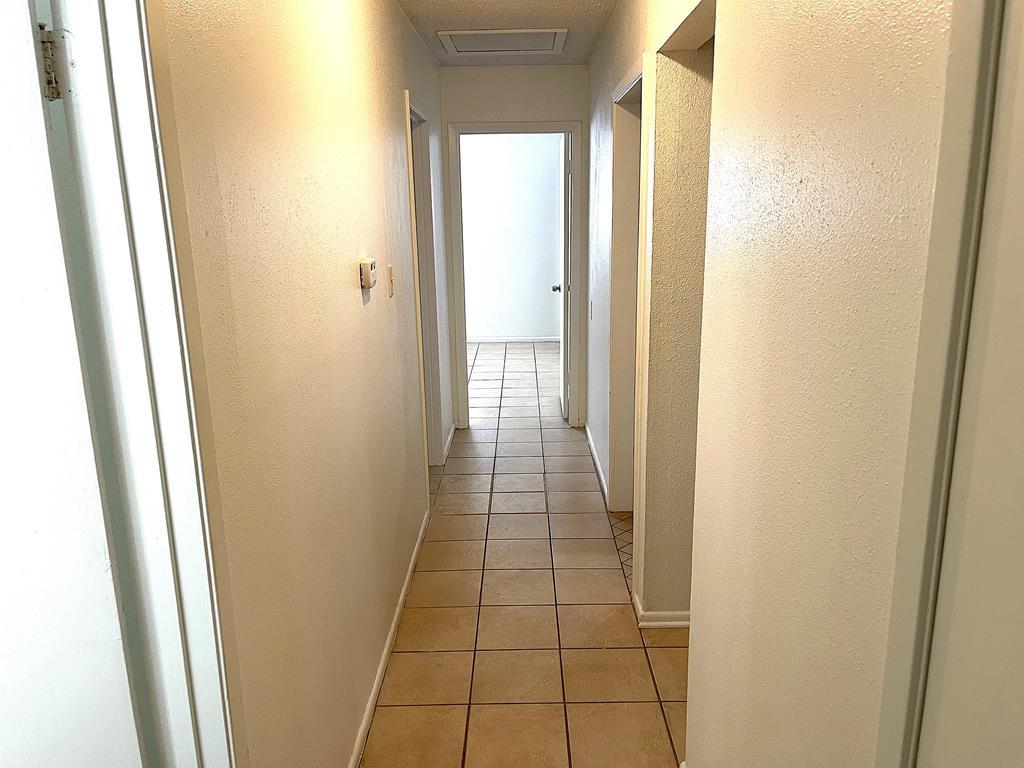 1403 Kingfisher Property Photo 13