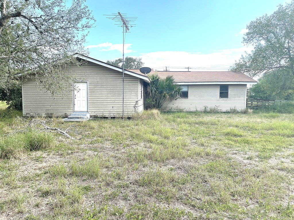 2103 Washington Property Photo 5