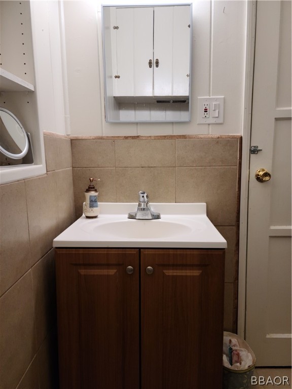 23077 East Pine Lane Lane E Property Photo 7