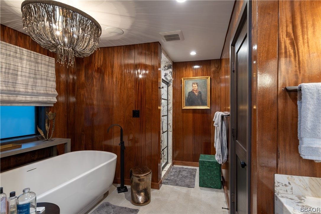623 Cove Drive Property Photo 13
